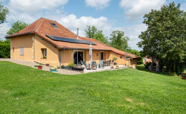 Maison 5 pièce(s) 127 m2 1