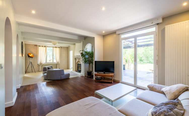 Maison 6 pièces AMOU 2