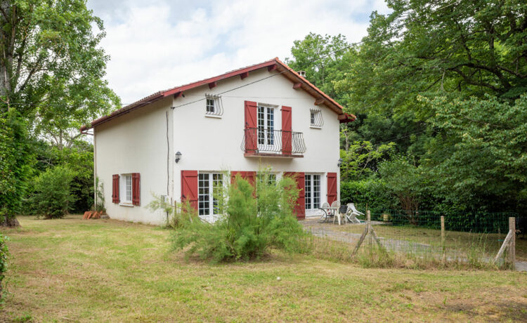Maison 6 pièce(s) 163 m2 1
